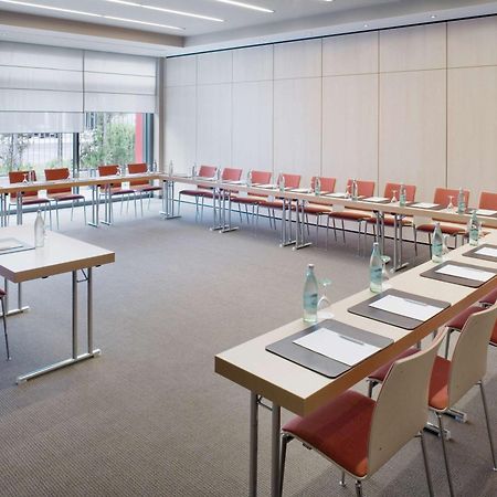 Moevenpick Hotel Frankfurt City Messe Франкфурт-на-Майне Экстерьер фото